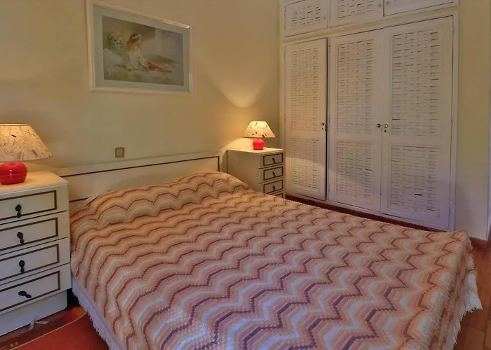 Hotel Casa Vale Do Lobo 114 - Great Townhouse Few Minutes Walk From Beach Praca Foto