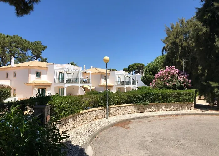 fotos do Algarve Albufeira, Quiet Apart With Pool At 10 Mn Walk From Praia Da Falesia Olhos de Agua 
