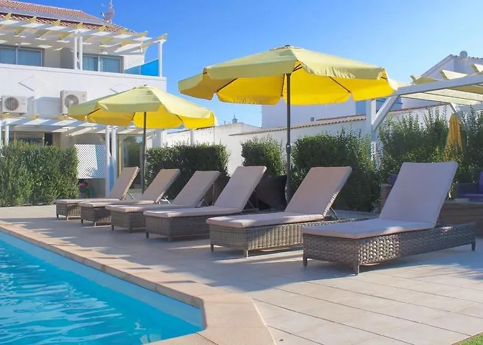 Photo de Maison d'hôtes Quinta Da Rosa Linda à Monte Gordo