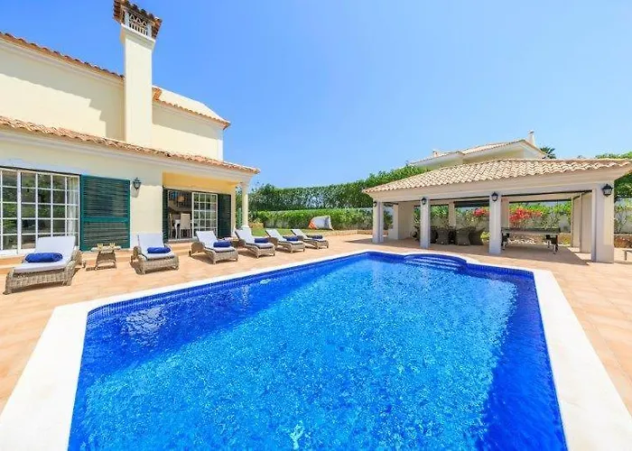 Ferrarias Villa Sleeps 10 Pool Wifi zdjęcie